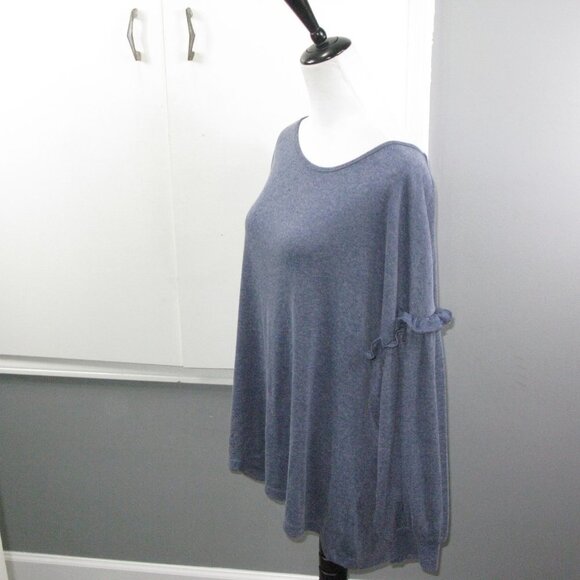 Muted Navy Blue Ruffle Long Sleeve Top Size XL - Picture 3 of 5